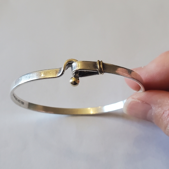 Tiffany & Co. Hook & Eye Silver and 18K Gold Bracelet - Retired - Picture 5 of 7